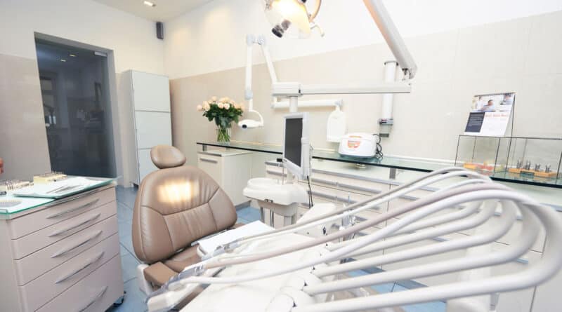 Endodoncja – kiedy konieczne jest leczenie kanałowe?